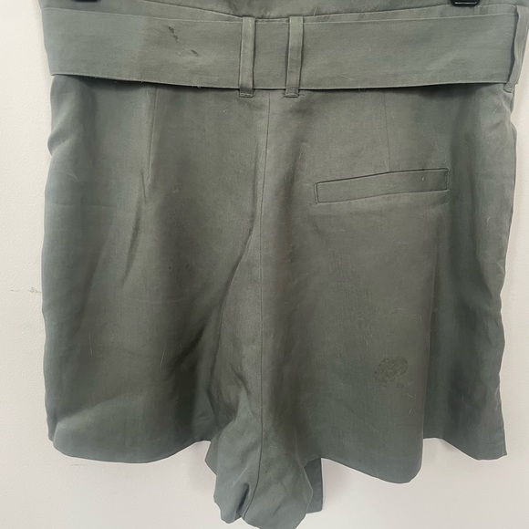 The olive green group by babaton shorts, size 6. - Picture 2 of 3